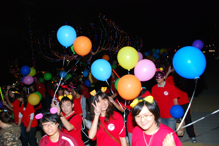 [2010-11-11] 校慶遊行-哈瑪星踩街圖片
