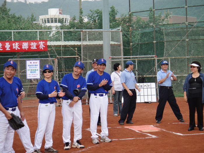 [2011-10-16]中山市府棒球友誼賽圖片
